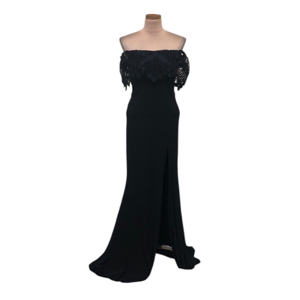 NWT Faviana Maxi Dress Size 4 Black Floral Lace
